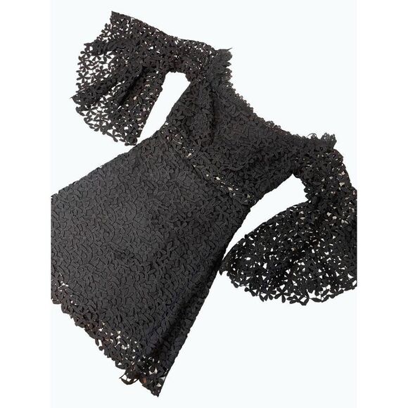 AMUR Off-the-Shoulder Black Lace Trim Mini Dress size 6 - Picture 7 of 11